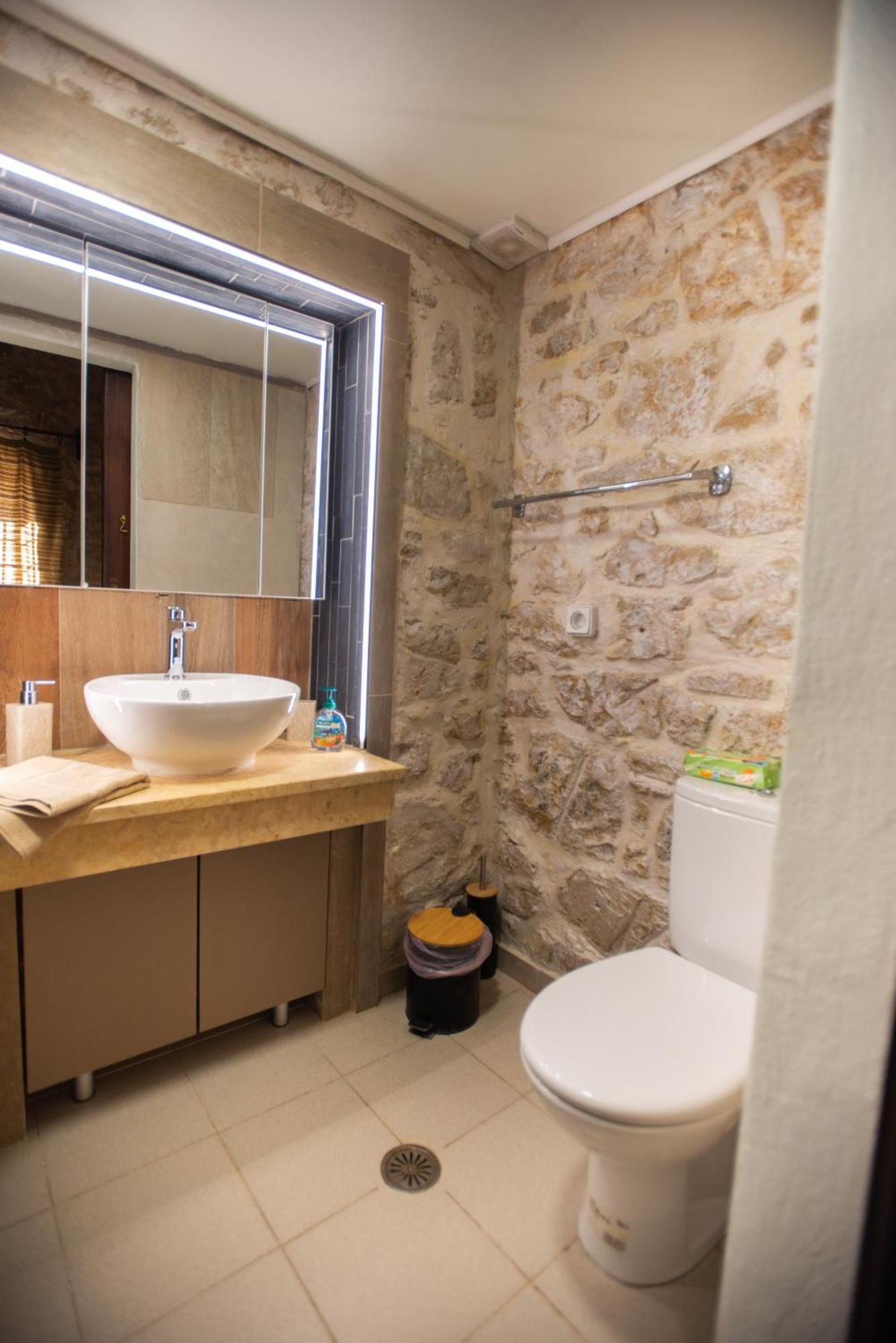 Appartement Petra Vori House Extérieur photo